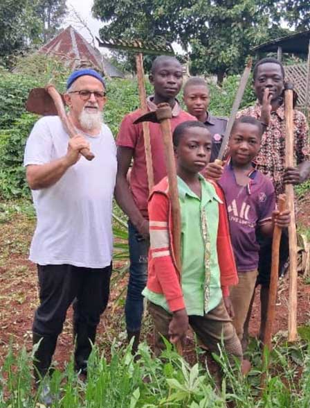 Père-Do-avec-des-jeunes